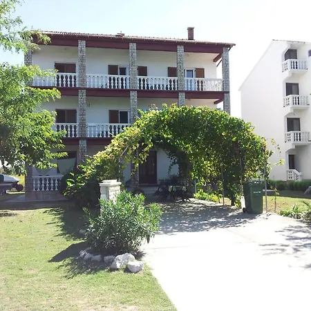 Apartment Apartmani Oaza Nin