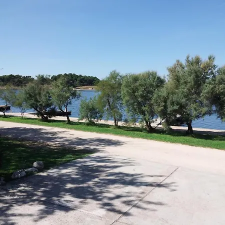 Apartmani Oaza * Nin