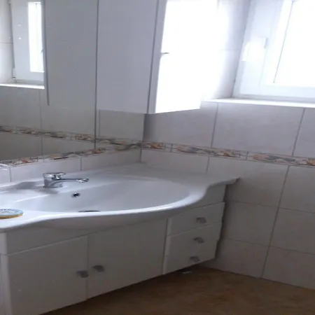 Apartment Apartmani Oaza *