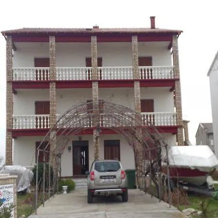 Apartment Apartmani Oaza *